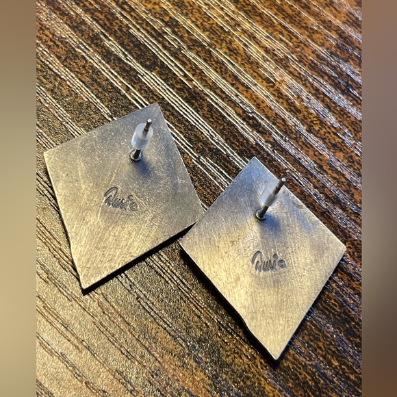 Duri pierceback earrings. Vintage. Geometric boho - Picture 5 of 5